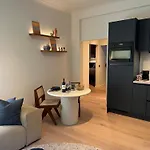 Apartamento Away From By The *